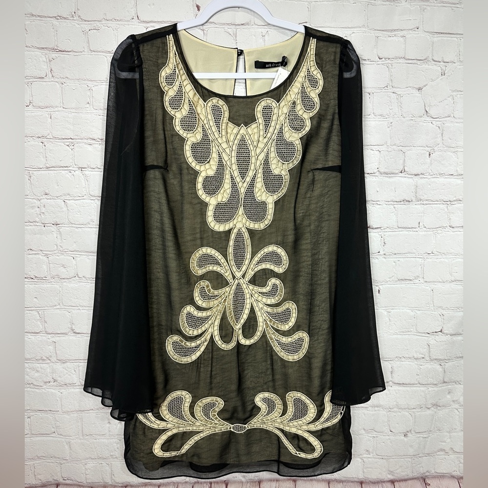 Ark & Co Womens Black Bell Sleeve Appliqué Short Dress, Sz L, NWT $53